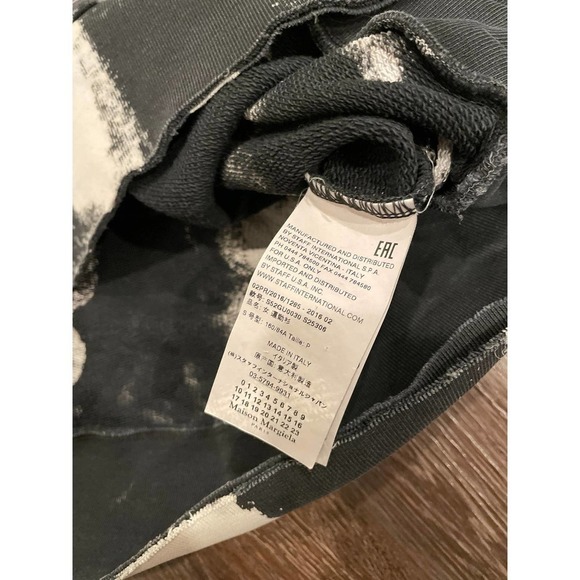 🍙 MM6 Acid wash crewneck sweatshirt black white size small - Picture 6 of 11